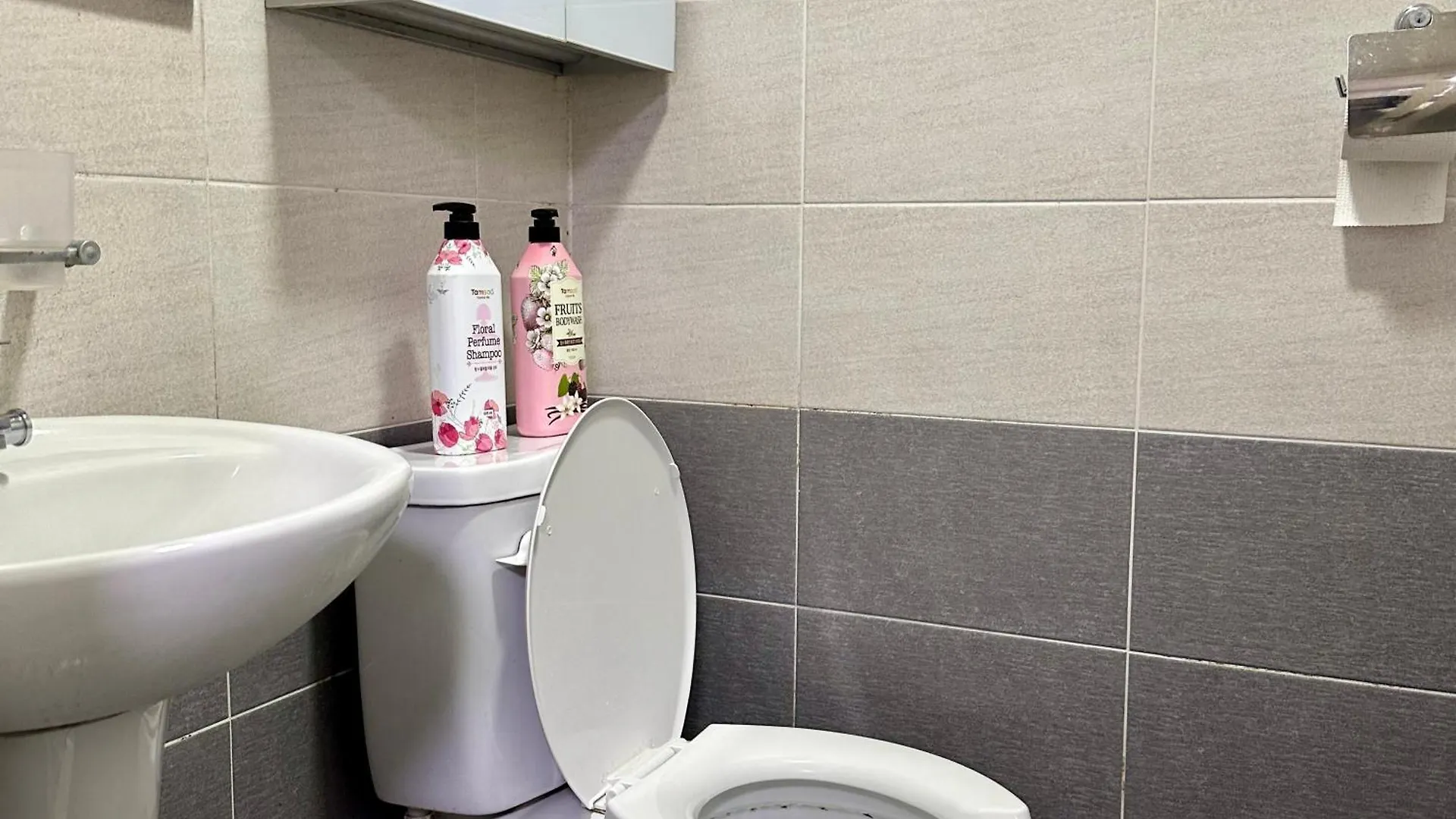 Cozy Studio Near Sadang Station Seoul Sydkorea