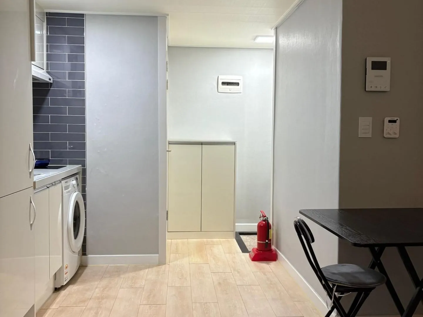 Cozy Studio Near Sadang Station Seoul 0*,  Sydkorea